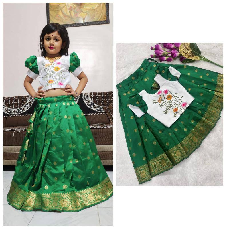 kids lehenga choli silk Children clothing warehouse in Ahmedabad